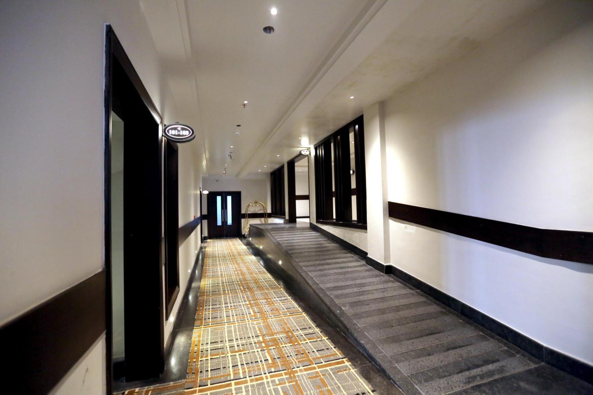The Stella Hotel & Resort Ludhiana Luaran gambar